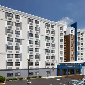 Hotel Hampton Airport Newark