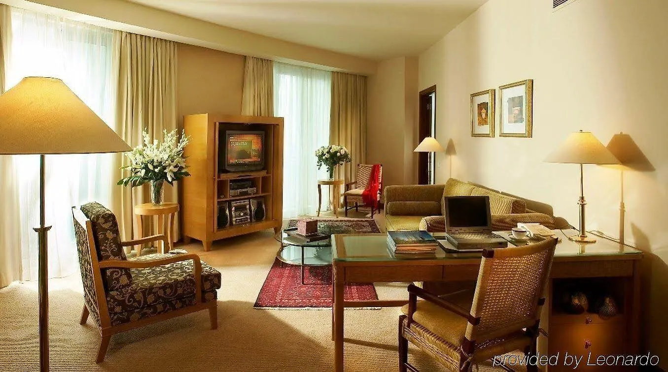 Hotel Ascott Kuala Lumpur 5*,